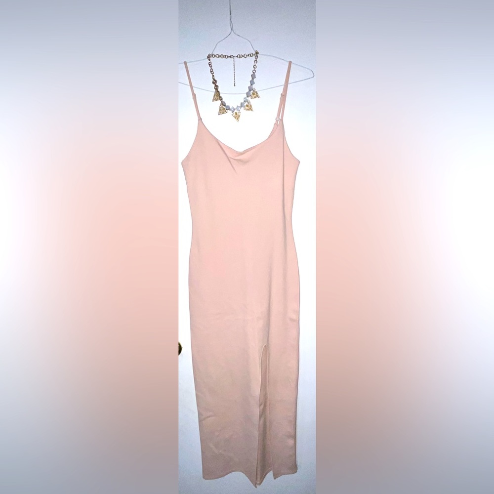 Forever 21 Nude long dress with necklace
